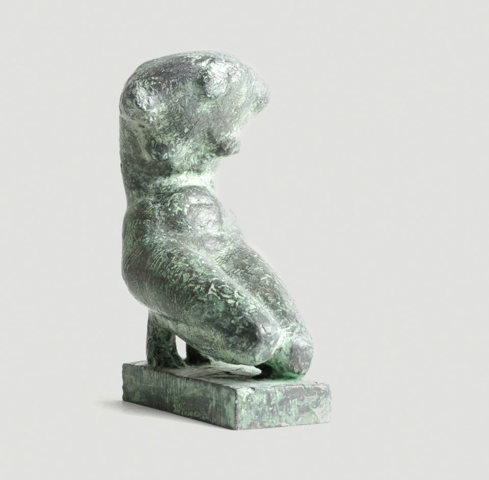 Julia Kausch: Weiblicher Torso. 2019, Bronze