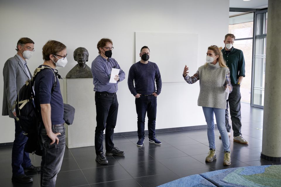 Rundgang im Institut für Physik und im Botanischen Garten I 14.02.2022