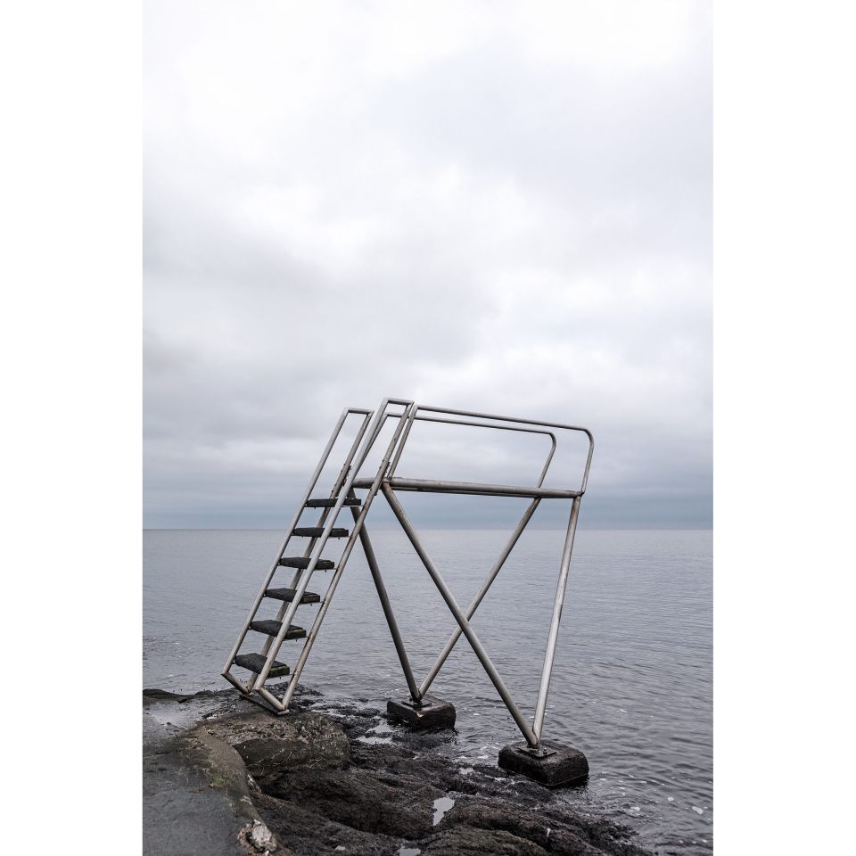 Lutz Grünke, o. T. (Sprungturm). 2017, Foto auf Alu-Dibond unter Plexiglas